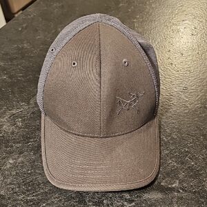 Arc'teryx Charcoal and Gray Cap